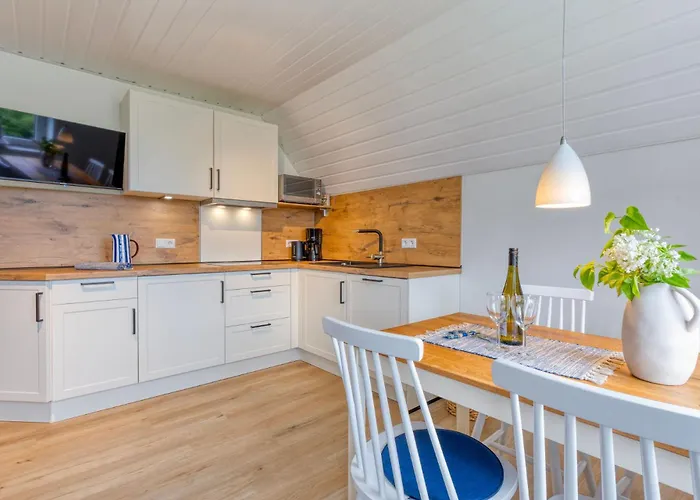 Luettje Ginsterhuus - Kaeptn Pep 公寓 *